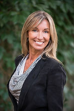 Portrait of Nadia Girard